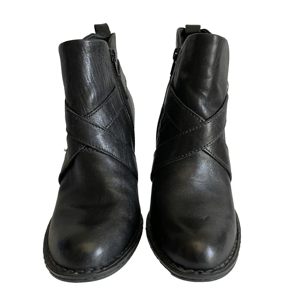 Born Women's Black Leather Boots Buckle Stack Heels Side Zip‎ W31647, Size 7.5